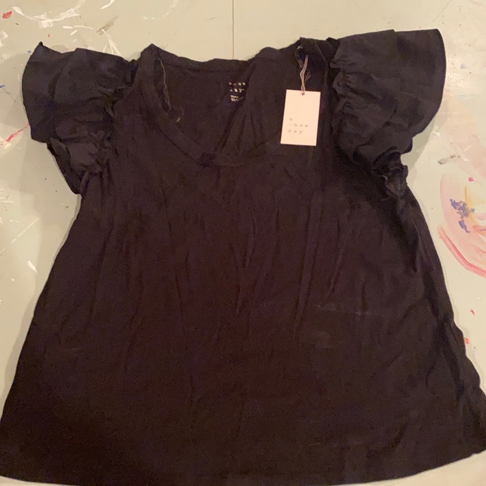 Ruffle sleeve top